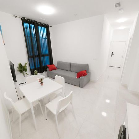 Rental San Luis Seville Luaran gambar